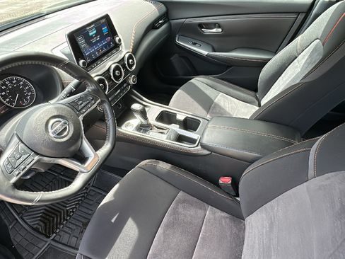 Certified 2022 Nissan Sentra SR w/ Electronics Package FWD image 22