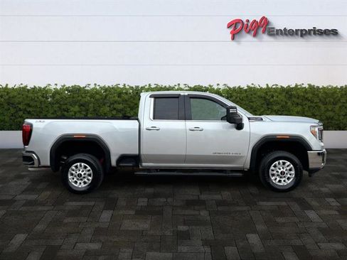 Used 2022 GMC Sierra 2500 SLE w/ SLE Value Package; image 7