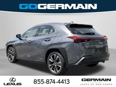 Used 2019 Lexus UX 250h w/ Premium Package AWD/4WD image 5