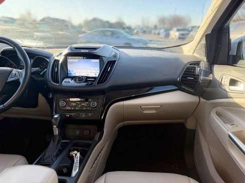 Used 2017 Ford Escape Titanium image 12