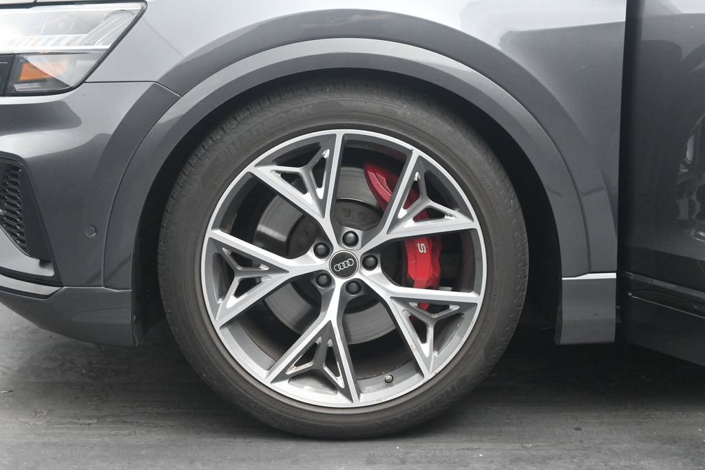 Used 2023 Audi SQ8 Prestige AWD/4WD image 31