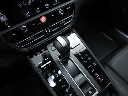 New 2026 Porsche Macan S AWD/4WD image 28