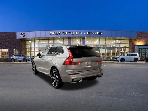 Used 2025 Volvo XC60 B5 Ultra AWD/4WD image 22