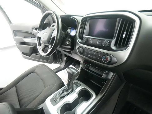 Used 2019 Chevrolet Colorado LT w/ LT Convenience Package AWD/4WD image 24