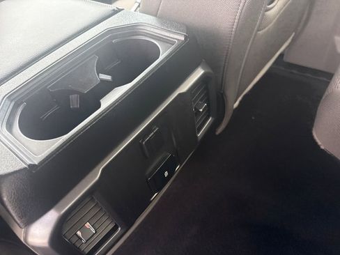 Used 2019 Ford F150 XLT image 23