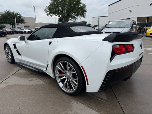 Used 2017 Chevrolet Corvette Grand Sport RWD image 2