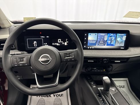 New 2026 Nissan Kicks SV image 9