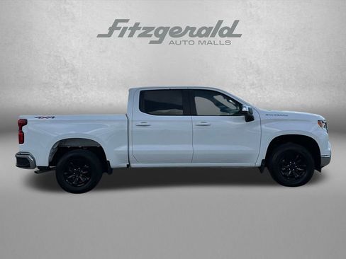 Used 2025 Chevrolet Silverado 1500 LT image 4