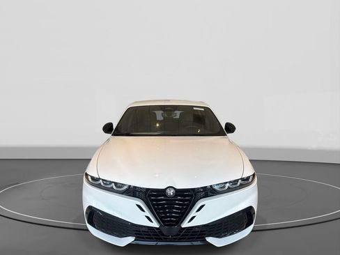 New 2026 Alfa Romeo Tonale w/ Black Premium Package image 2
