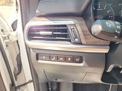 Used 2020 Kia Telluride SX w/ Towing Package FWD image 20