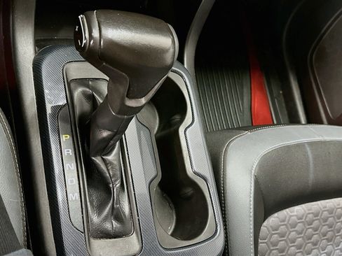 Used 2015 Chevrolet Colorado Z71 AWD/4WD image 25