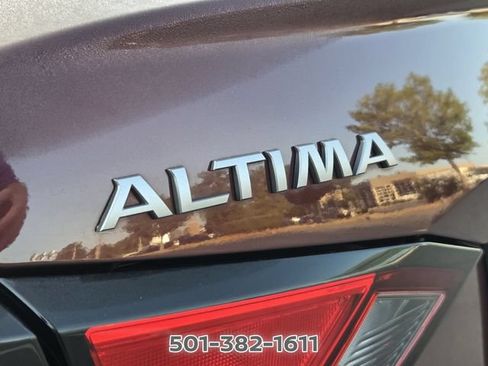Certified 2025 Nissan Altima 2.5 SV FWD image 14
