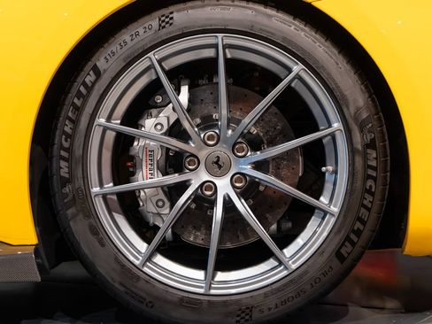 Certified 2017 Ferrari F12tdf RWD image 12