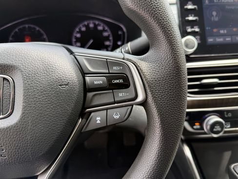 Used 2020 Honda Accord EX image 25