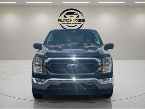 Used 2021 Ford F150 XLT AWD/4WD image 2