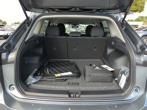 New 2026 Volkswagen Tiguan S image 15