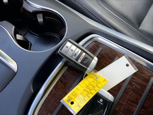 Used 2018 Acura MDX SH-AWD image 14