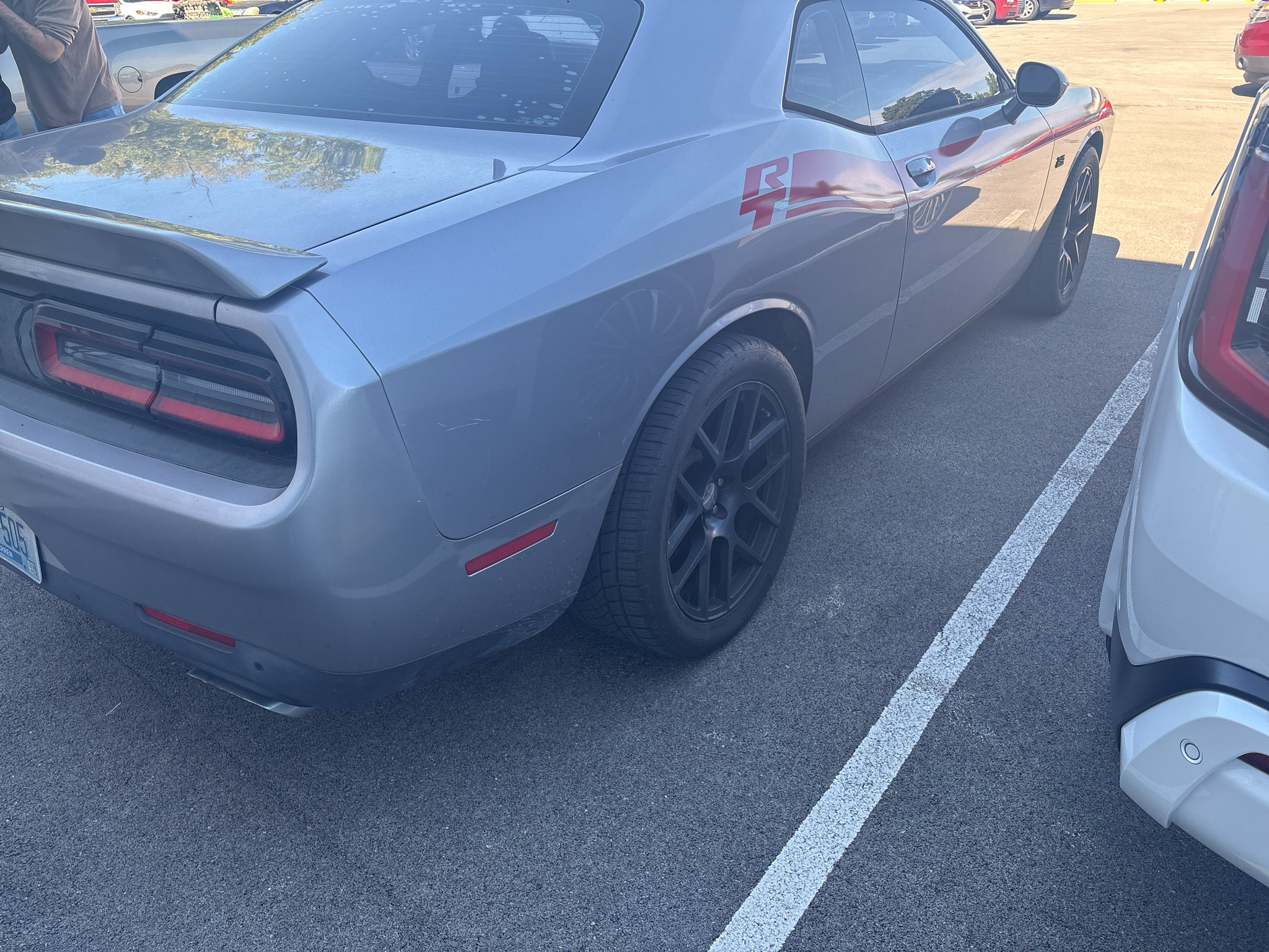 Used 2015 Dodge Challenger R/T Plus RWD image 5