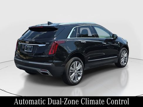 Used 2024 Cadillac XT5 Premium Luxury AWD/4WD image 5