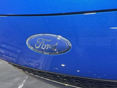 Used 2022 Ford Escape SEL AWD/4WD image 9