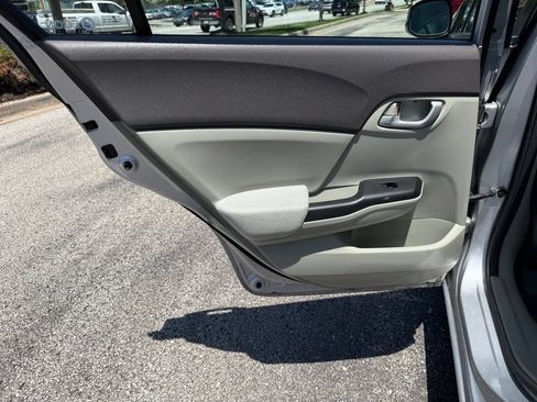 Used 2012 Honda Civic LX image 29