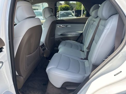 New 2026 Genesis Electrified GV70 image 41