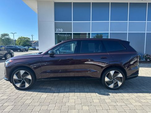 Used 2025 Volvo EX90 Ultra AWD/4WD image 3