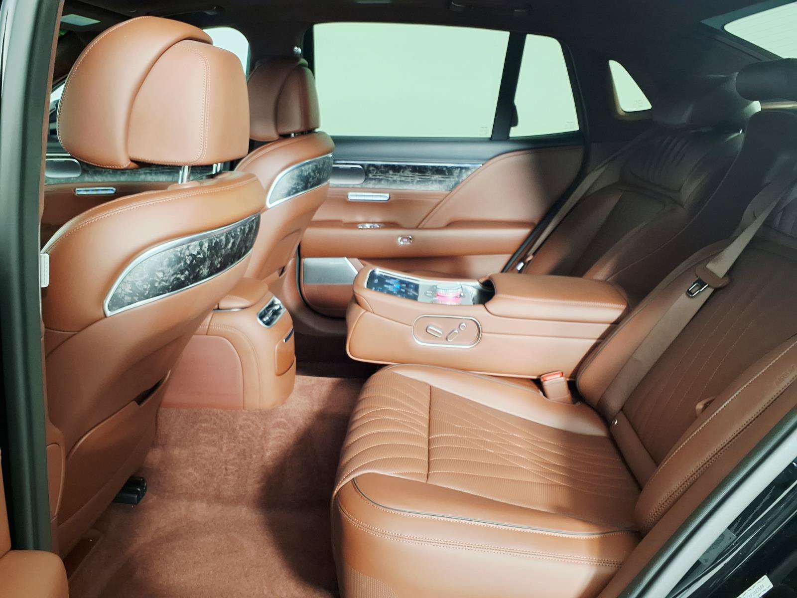 Certified 2023 Genesis G90 3.5T AWD/4WD image 13
