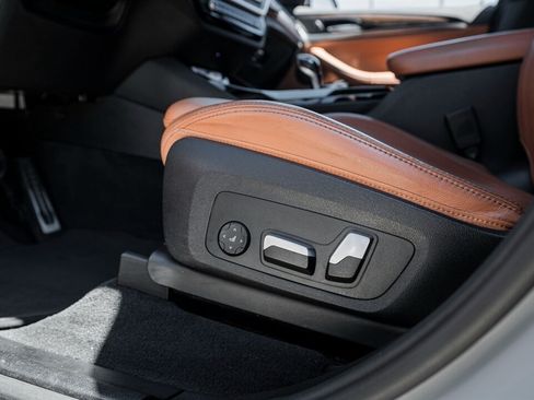 Used 2022 BMW X3 M40i AWD/4WD image 26