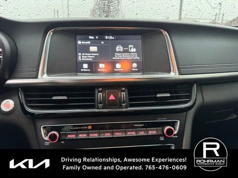 Used 2018 Kia Optima EX image 11