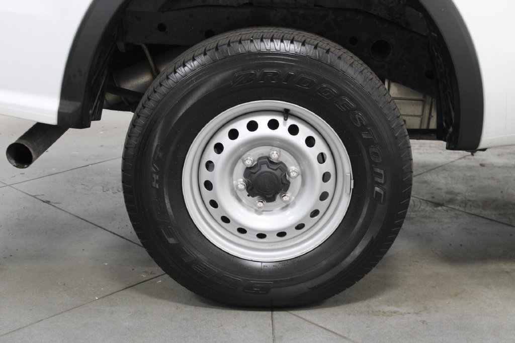 Used 2020 Ford Ranger XL w/ Equipment Group 101A Mid RWD image 16