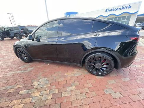 Used 2021 Tesla Model Y Performance AWD/4WD image 26
