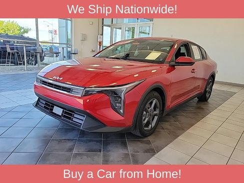 Used 2025 Kia K4 FWD image 2