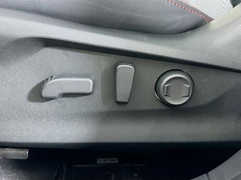 Used 2022 Subaru Forester Sport image 19