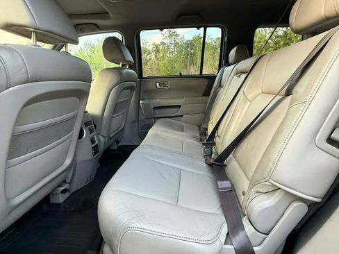 Used 2011 Honda Pilot Touring image 5