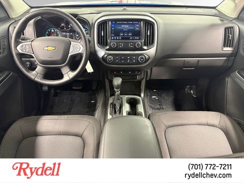 Used 2022 Chevrolet Colorado LT w/ LT Convenience Package AWD/4WD image 12