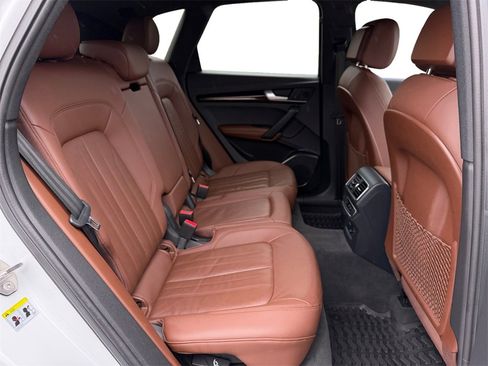 Used 2019 Audi Q5 2.0T Premium Plus w/ Premium Plus Package image 20