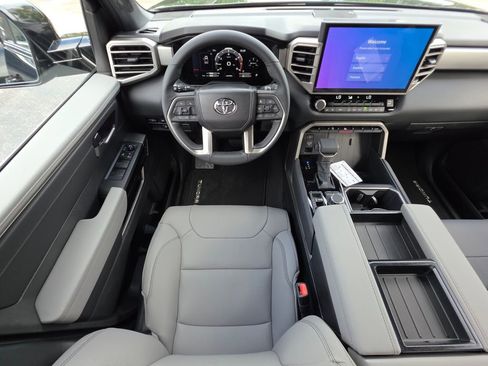 New 2026 Toyota Tundra Limited AWD/4WD image 6