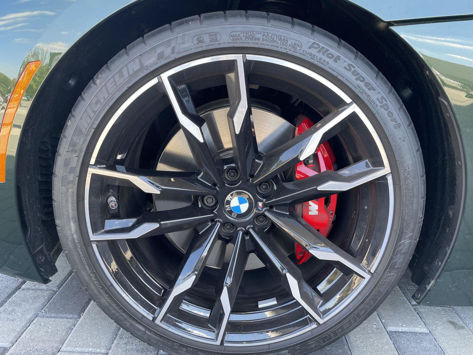 Used 2026 BMW Z4 M40i w/ Premium Package RWD image 2