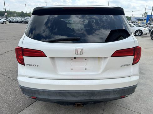 Used 2016 Honda Pilot LX image 6