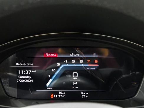 Used 2024 Audi Q5 2.0T Premium w/ Summer of Audi Package AWD/4WD image 23