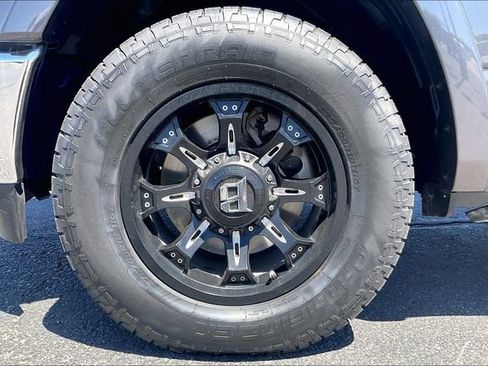 Used 2021 RAM 1500 Laramie w/ Off Road Group AWD/4WD image 8