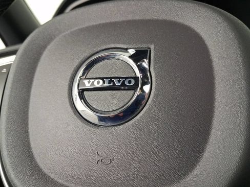 Used 2026 Volvo V60 B5 Cross Country Ultra w/ Climate Package AWD/4WD image 35