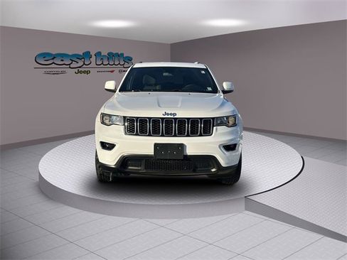 Certified 2019 Jeep Grand Cherokee Laredo image 8