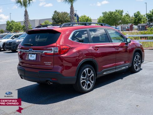 Used 2023 Subaru Ascent Limited w/ Technology Package AWD/4WD image 3