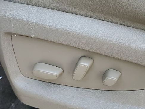 Used 2018 GMC Sierra 1500 SLT image 7