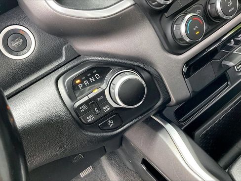 Used 2022 RAM 1500 Big Horn AWD/4WD image 30