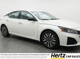 Used 2025 Nissan Altima 2.5 SV FWD video 1