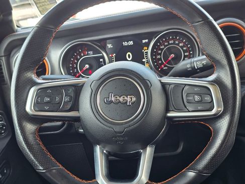 Used 2021 Jeep Gladiator Mojave image 10