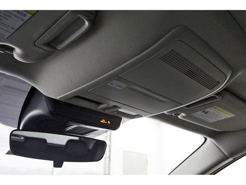 Certified 2025 MAZDA CX-50 AWD 2.5 S w/ Premium Package image 23